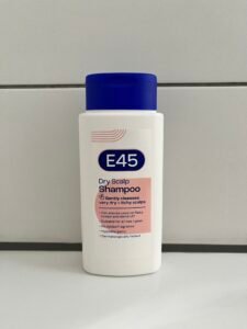 e45 dry scalp shampoo front