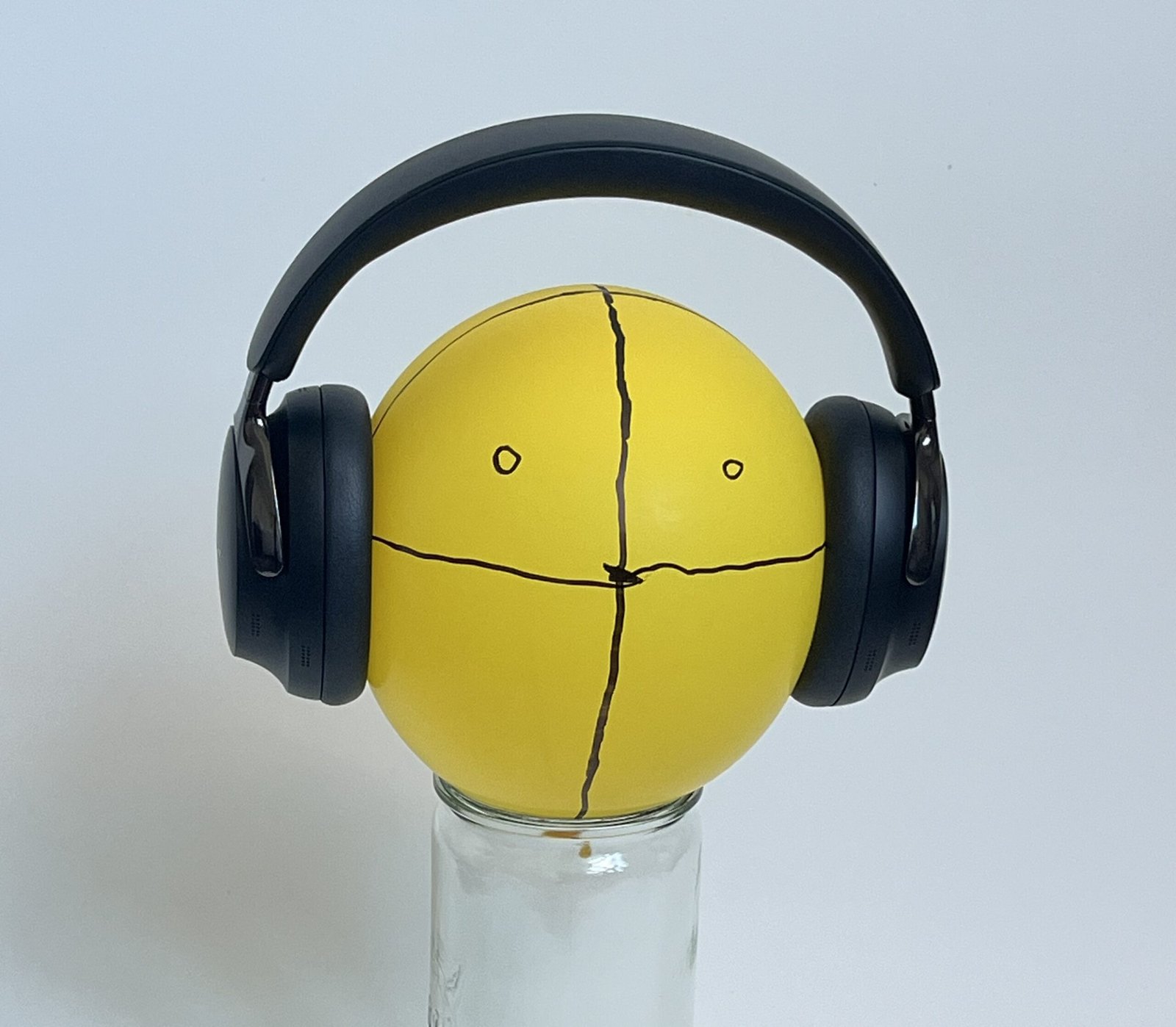Bose QuietComfort Ultra 2nd Gen clamp test on the small head balloon proxy