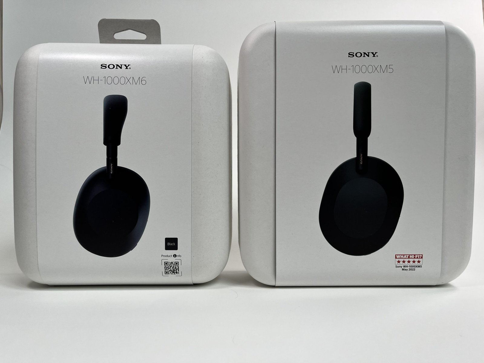 Sony WH-1000XM6 and WH-1000XM5 boxes side by side, front